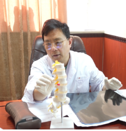 乔文锋医生：融合传统与现代，守护颈肩腰腿健康
